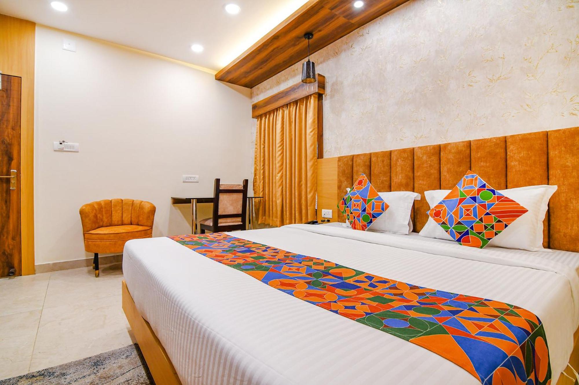 Fabhotel Sonali Golden Palace - Nr Bhubaneswar Railway Station Exterior photo