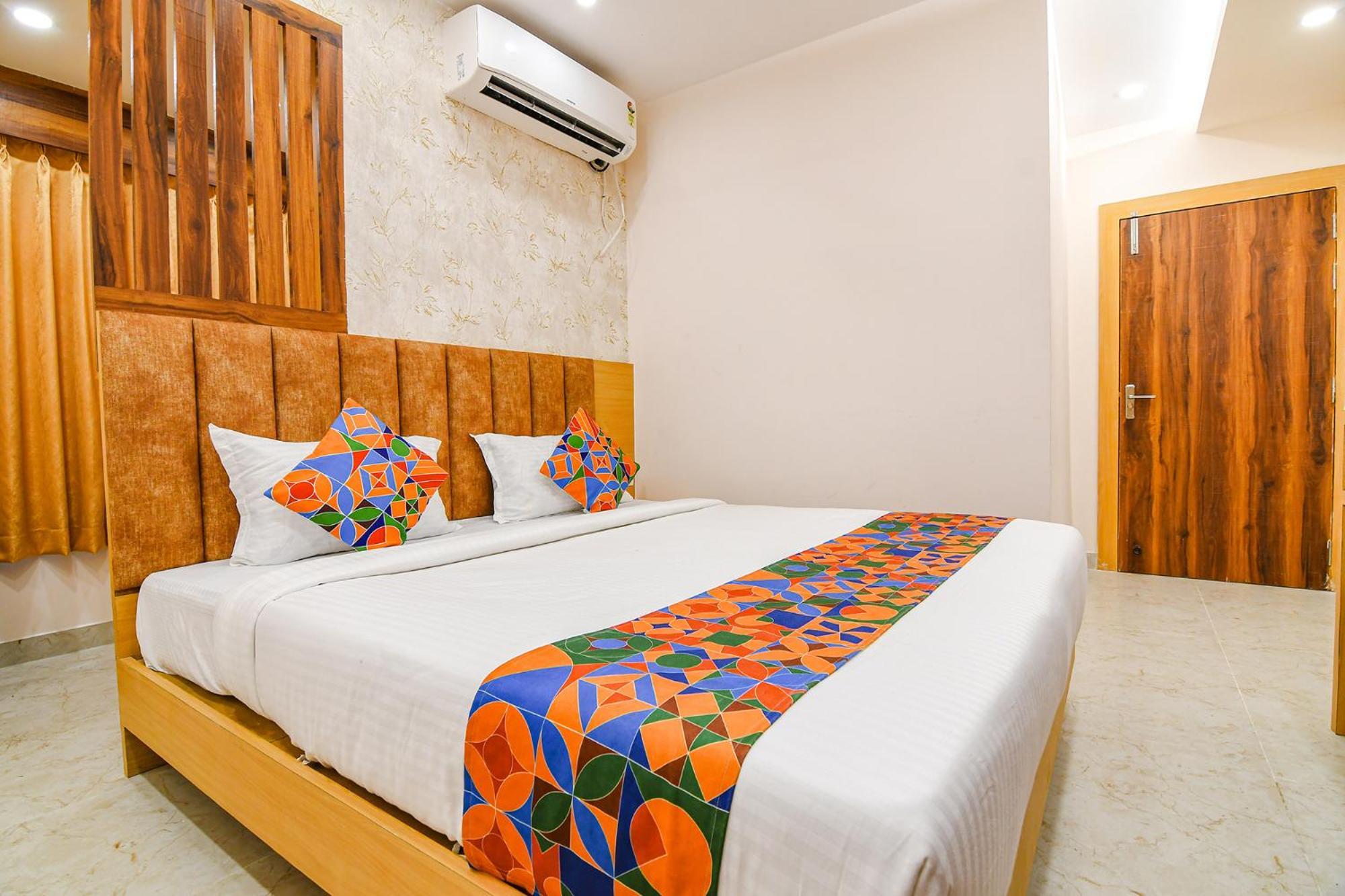 Fabhotel Sonali Golden Palace - Nr Bhubaneswar Railway Station Exterior photo