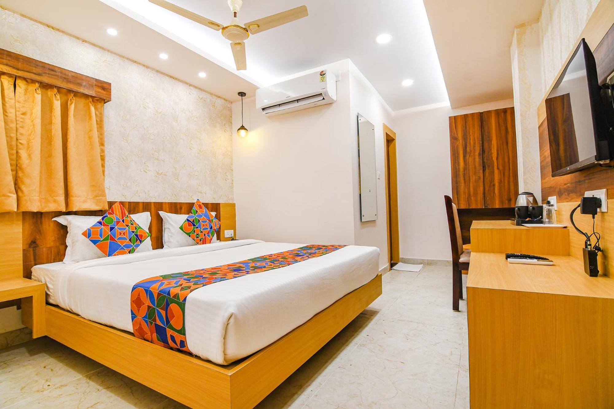 Fabhotel Sonali Golden Palace - Nr Bhubaneswar Railway Station Exterior photo